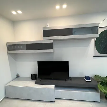 Tropicale Apartman *